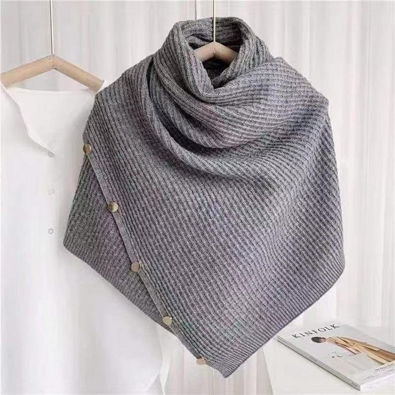 Women's Elegant Shawl - Monochrome Design