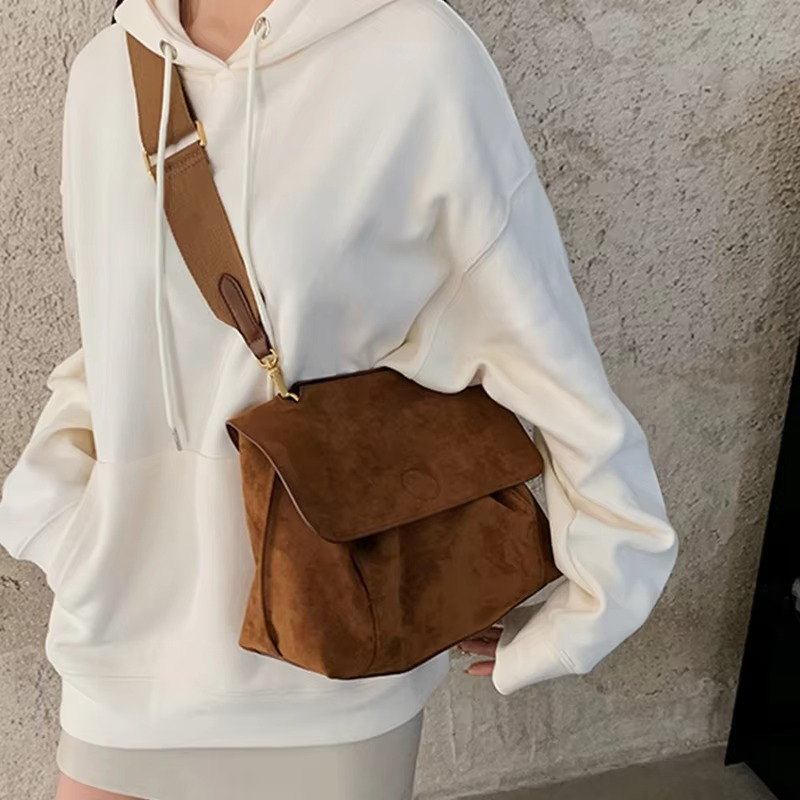 Women's Fashion Crossbody Bag for Fall Winter