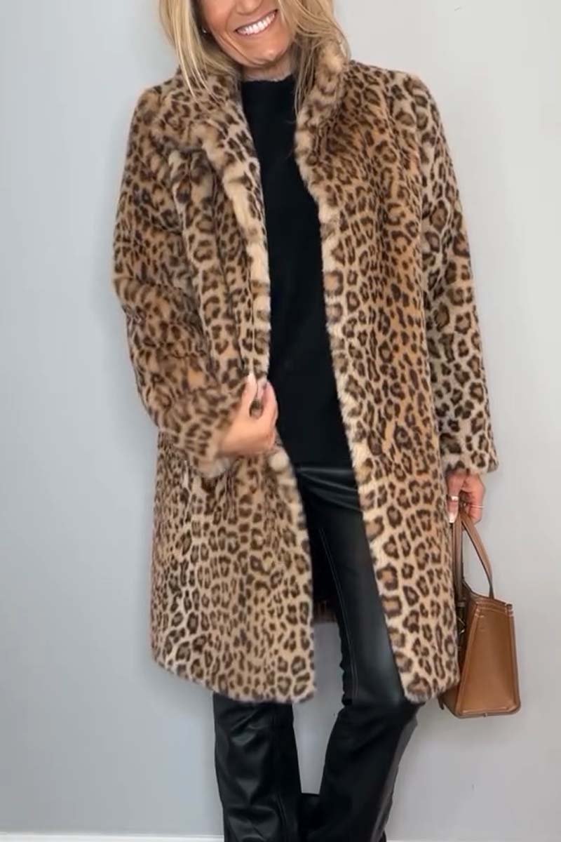 Women's Fitted Leopard Print Coat