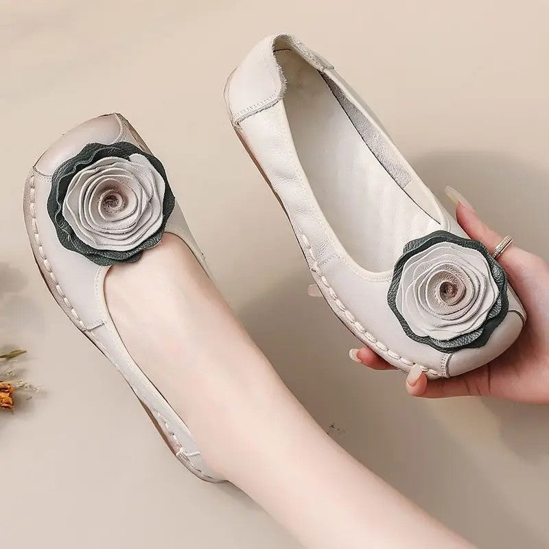 Women's Floral Appliqué Slip-On Comfort Loafers