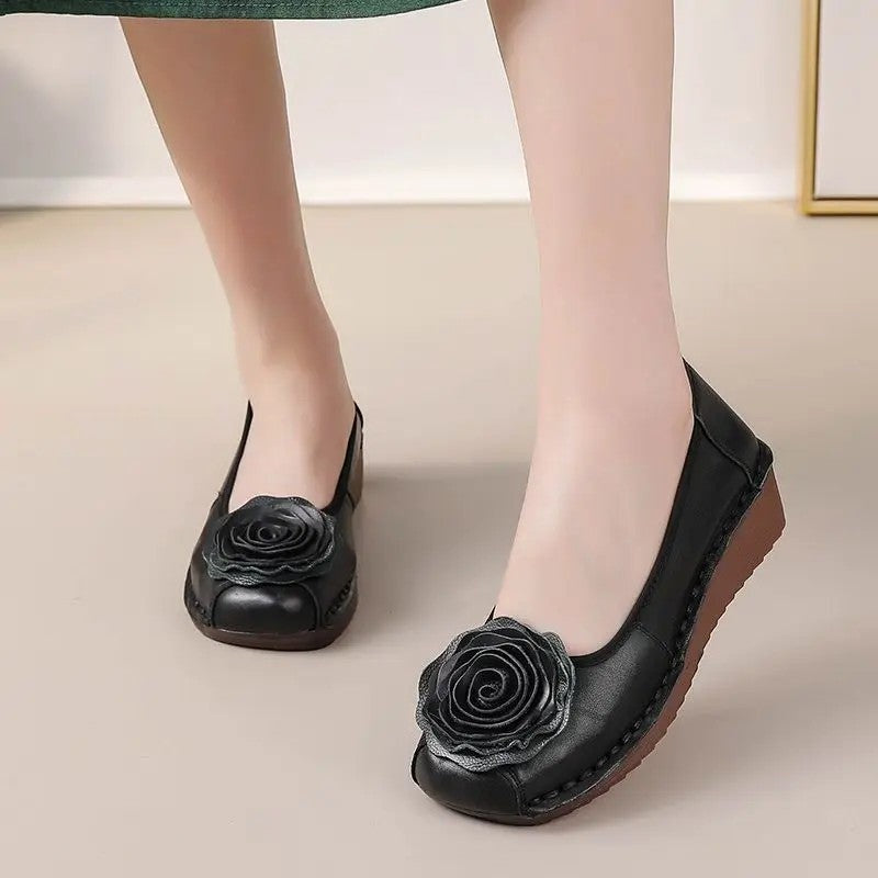 Women's Floral Appliqué Slip-On Comfort Loafers
