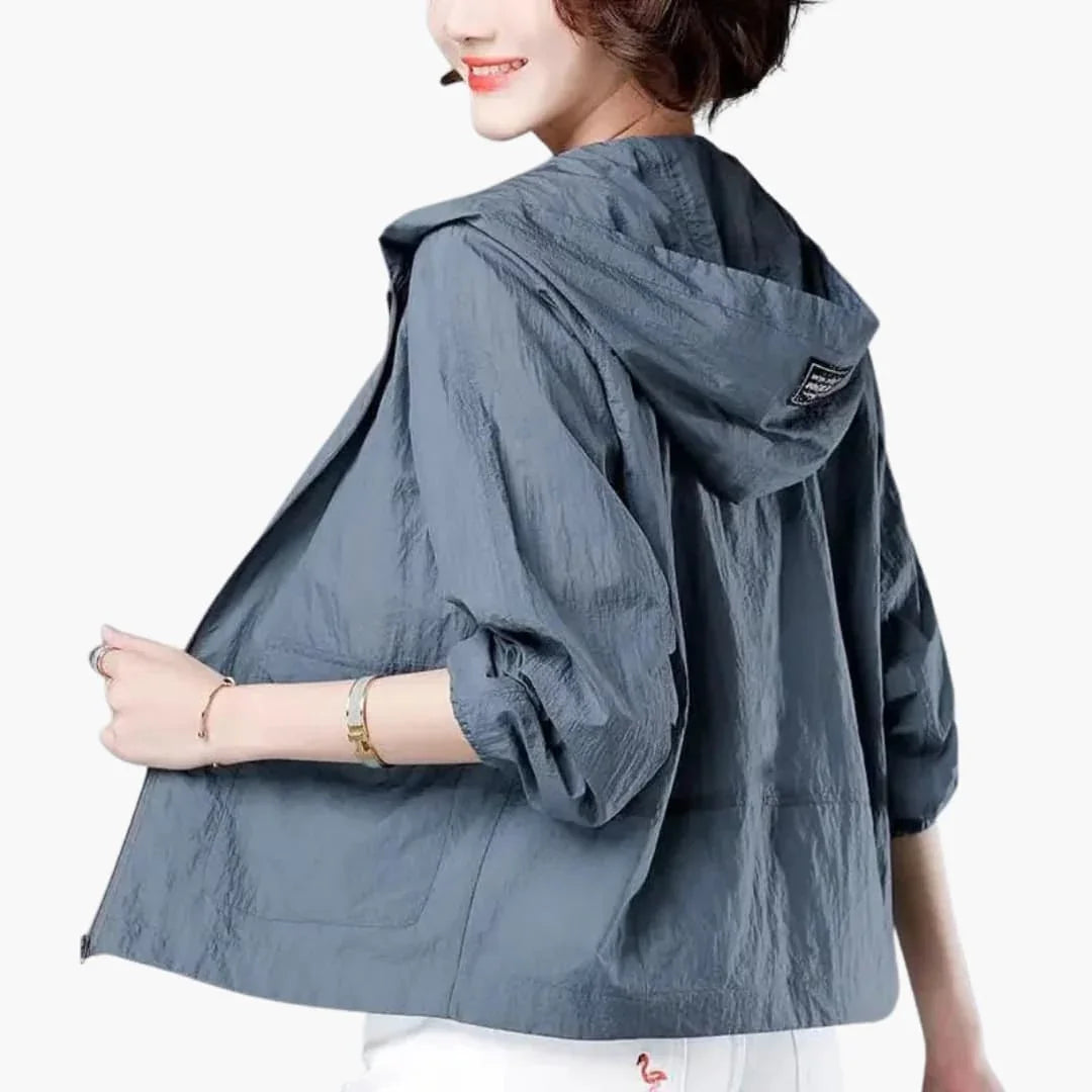 Women's Hooded Rain Jacket for Everyday and Casual Wear