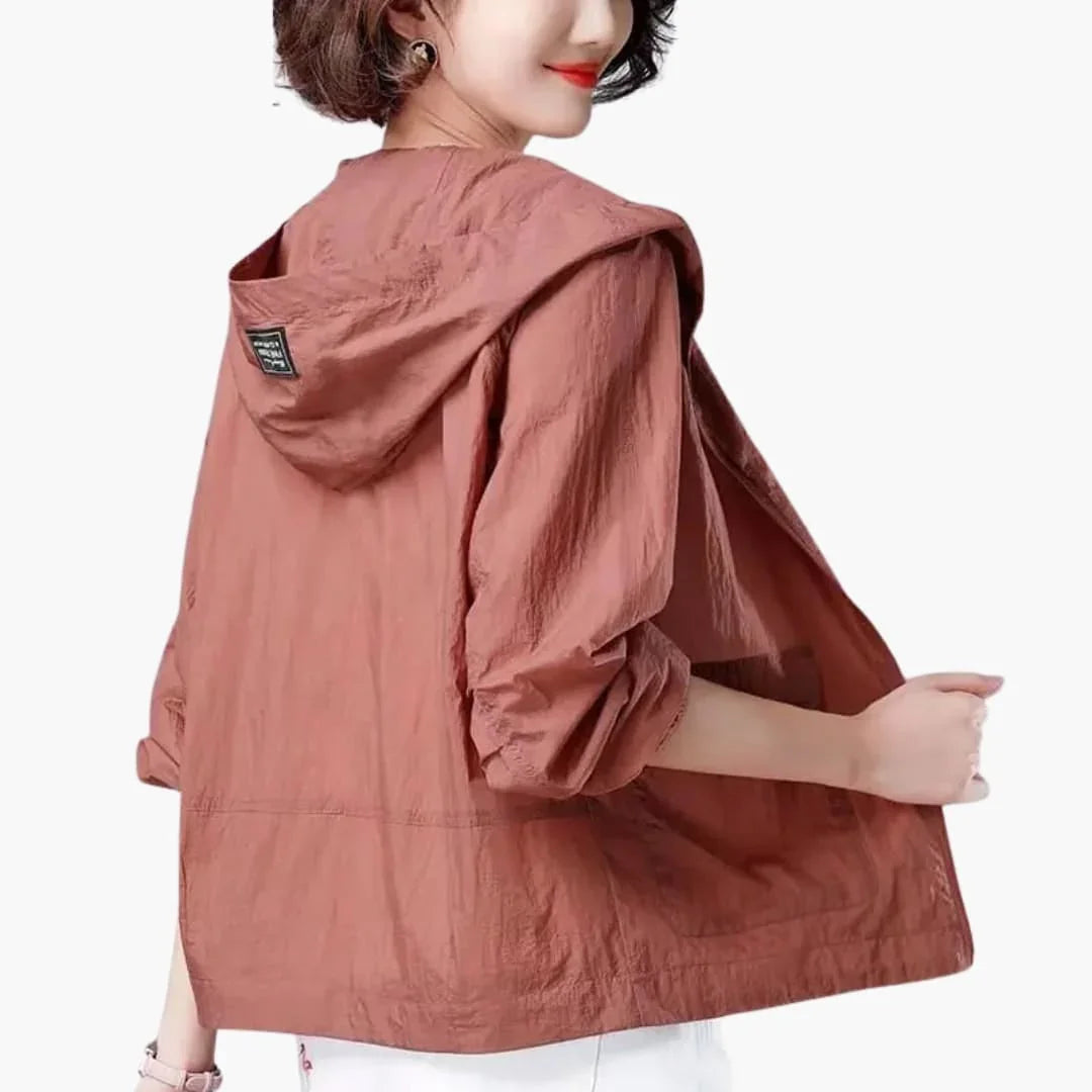 Women's Hooded Rain Jacket for Everyday and Casual Wear