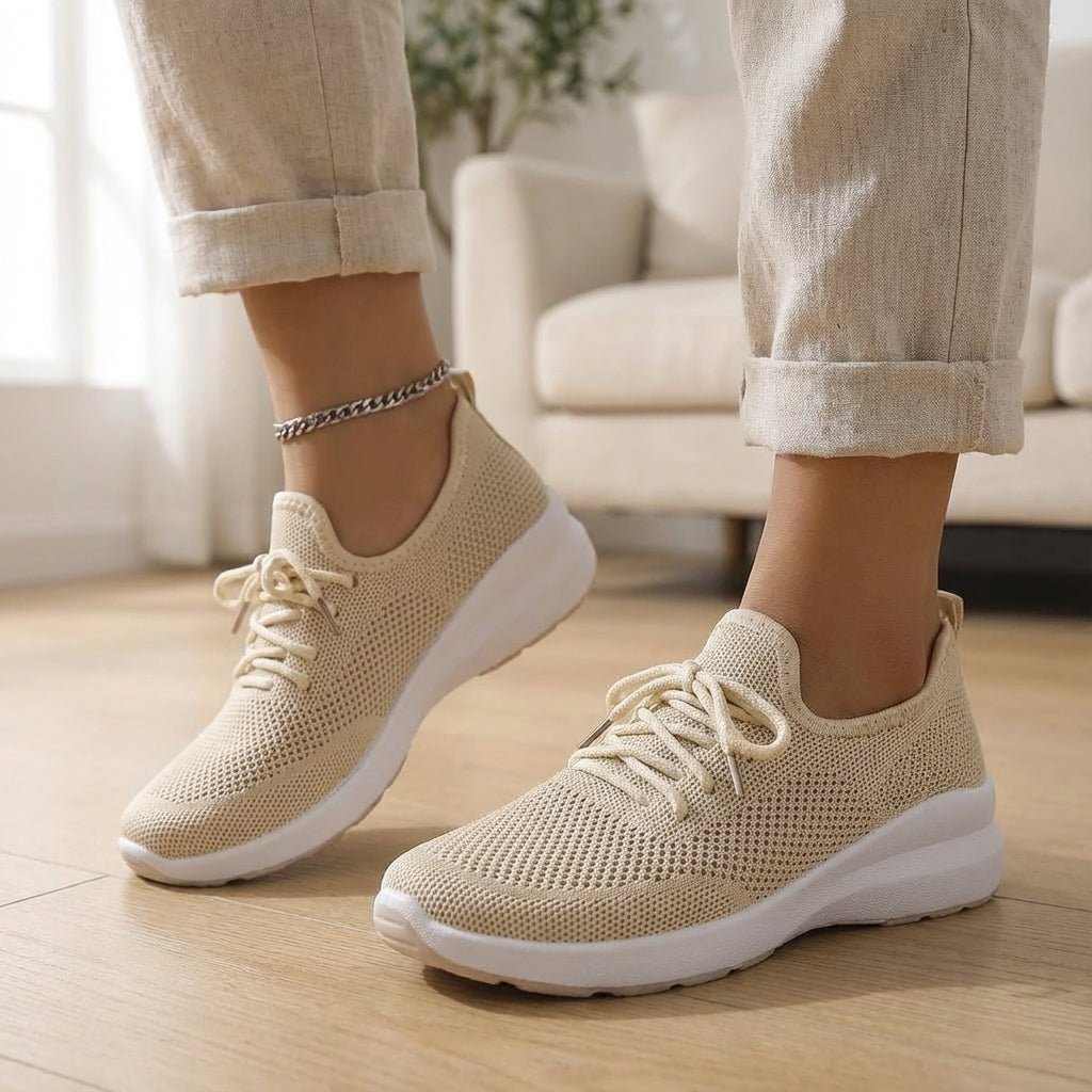 Women's Lightweight Everyday Sneakers