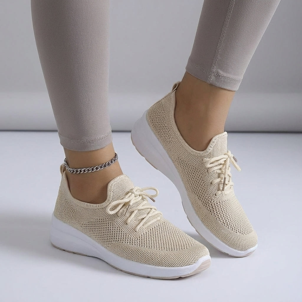 Women's Lightweight Everyday Sneakers