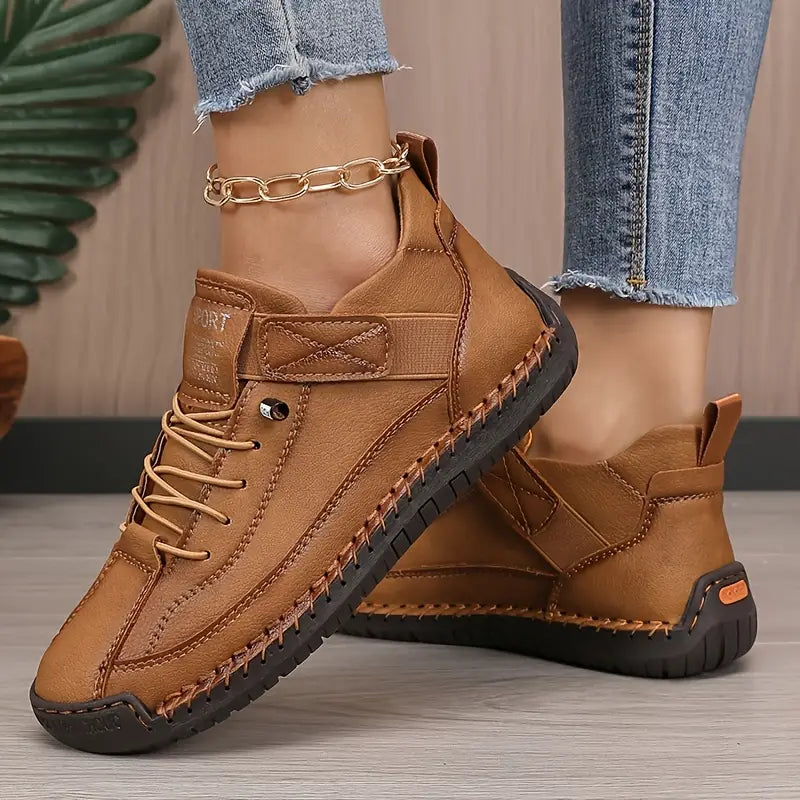 Women's Lightweight Sneakers with Ergonomic Support
