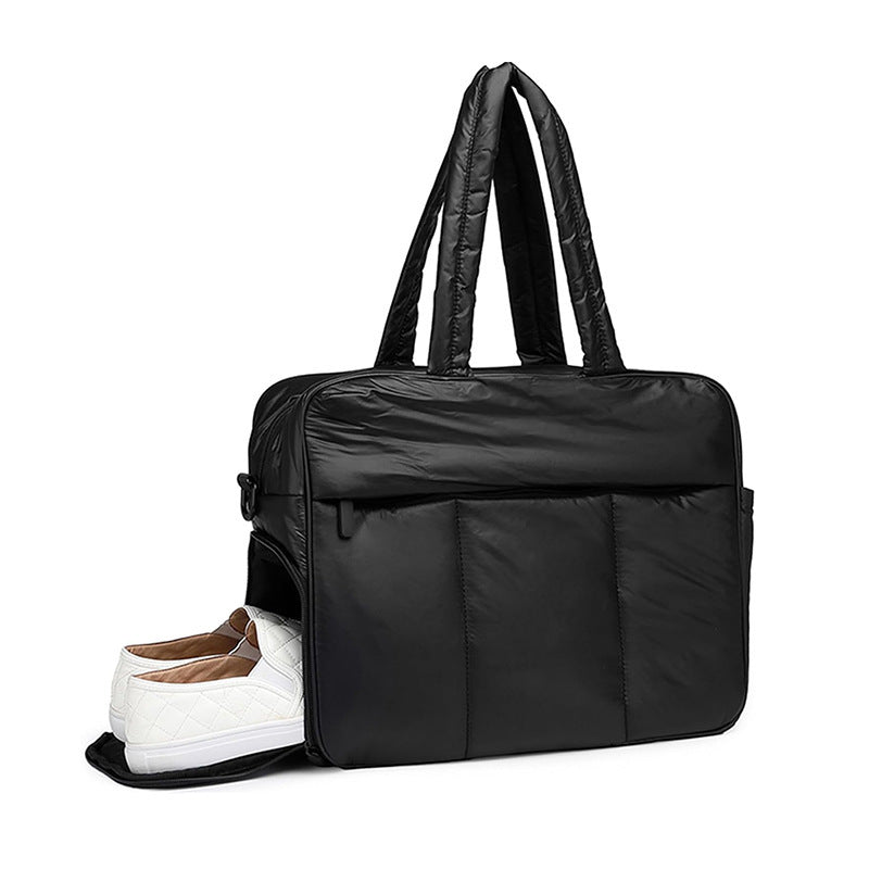 Women's Multifunctional Travel Weekend Bag with Insulated Design