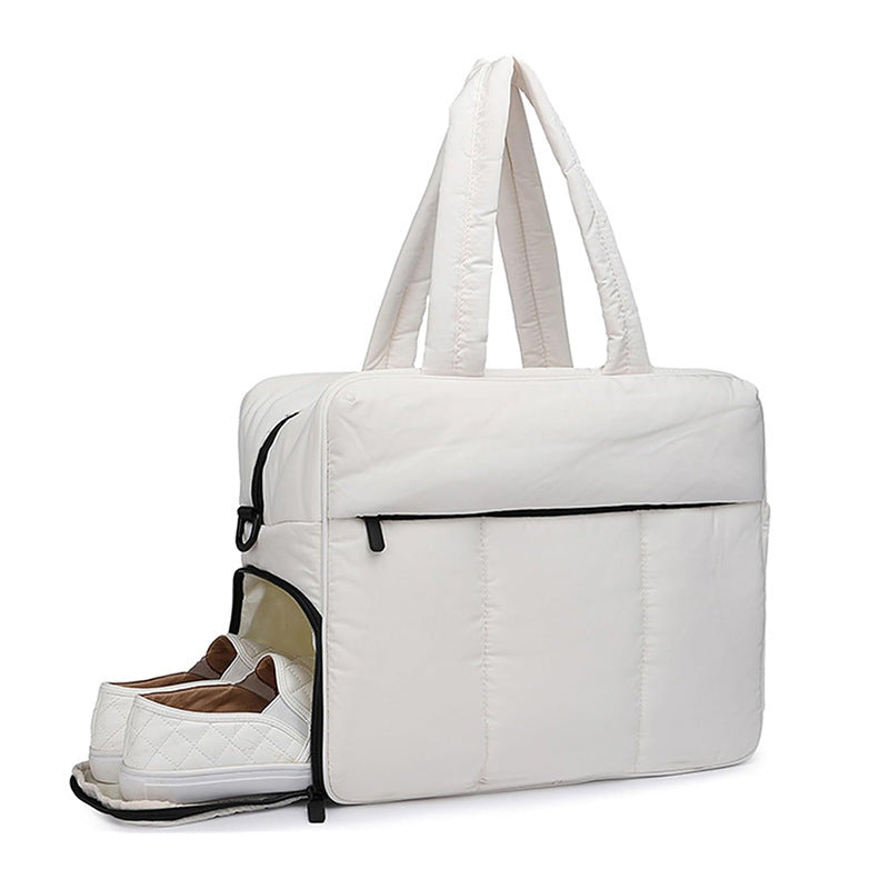 Women's Multifunctional Travel Weekend Bag with Insulated Design