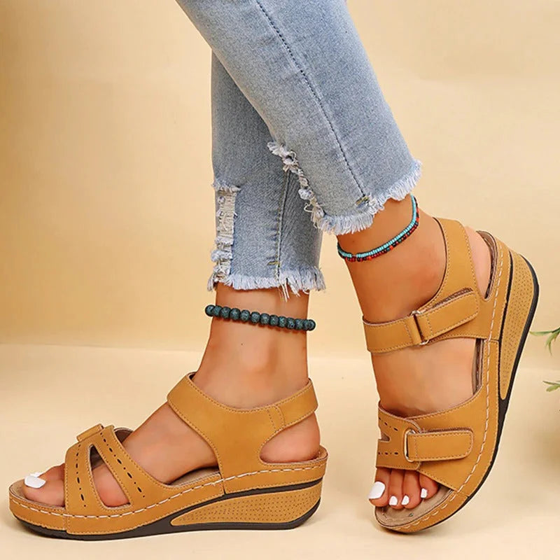 Women's Orthopedic Sandals with Adjustable Straps
