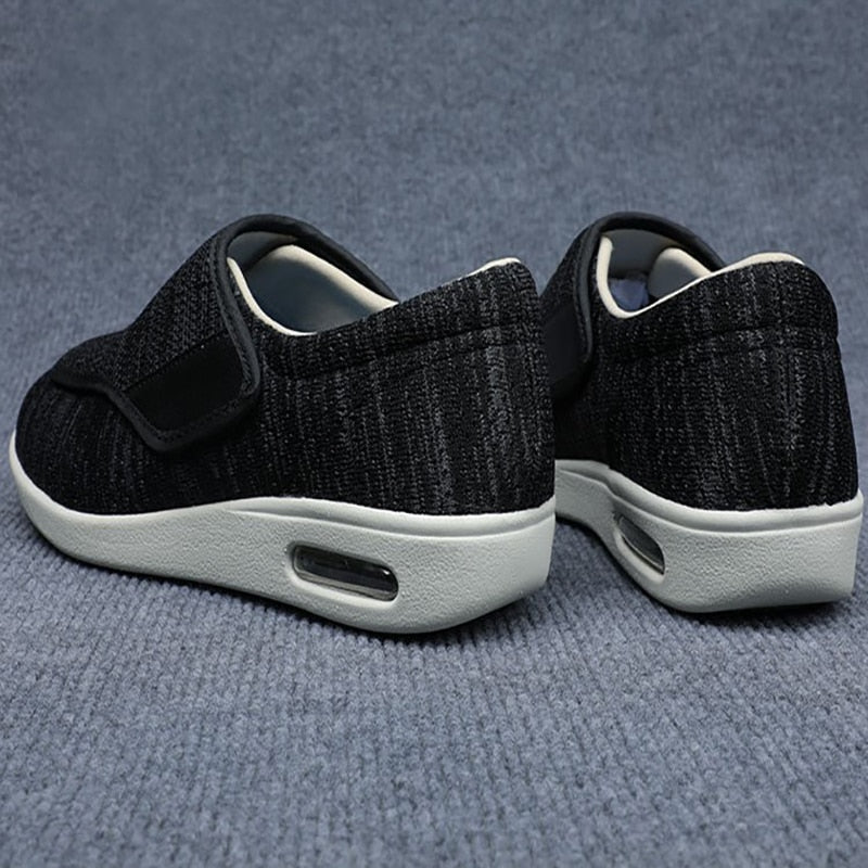 Women's Stretch Wide Shoes with Adjustable Closure