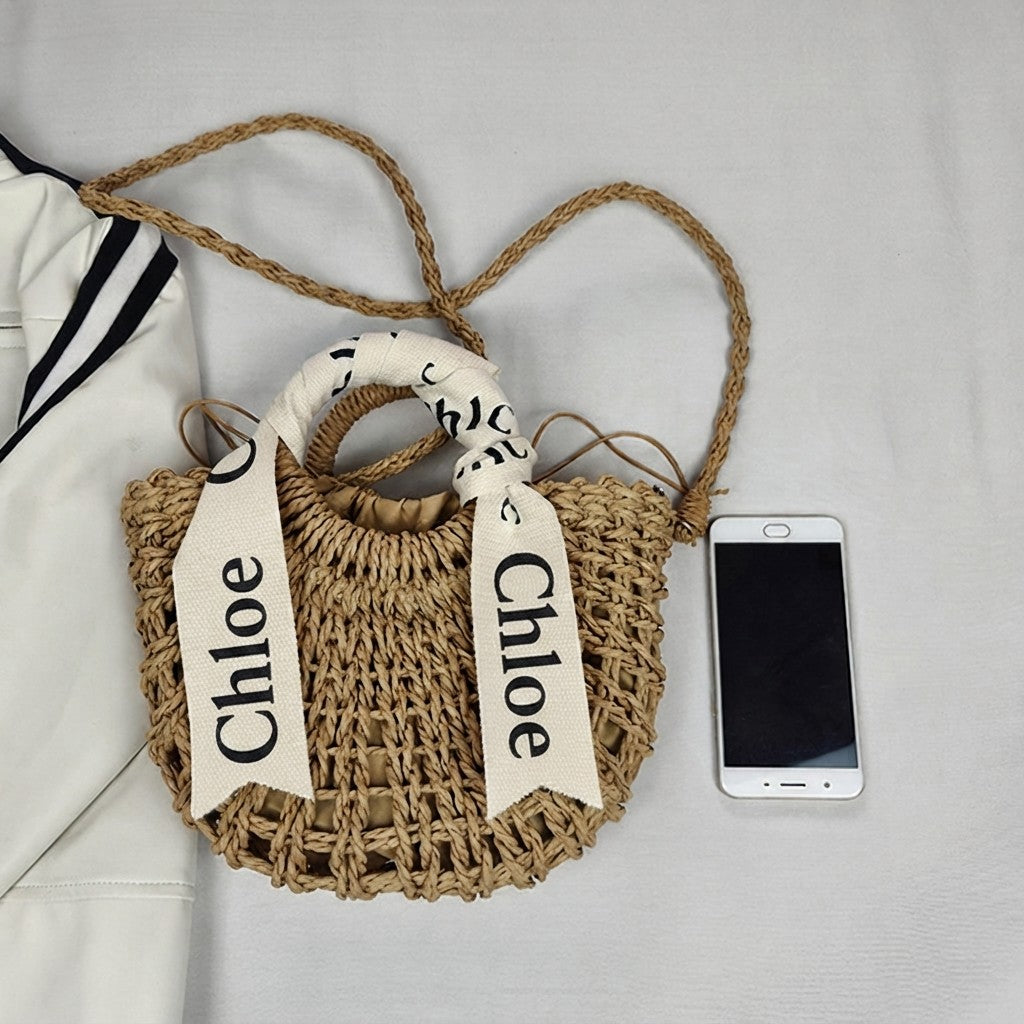 Women's Stylish Straw Bag with Cute Bow Detail