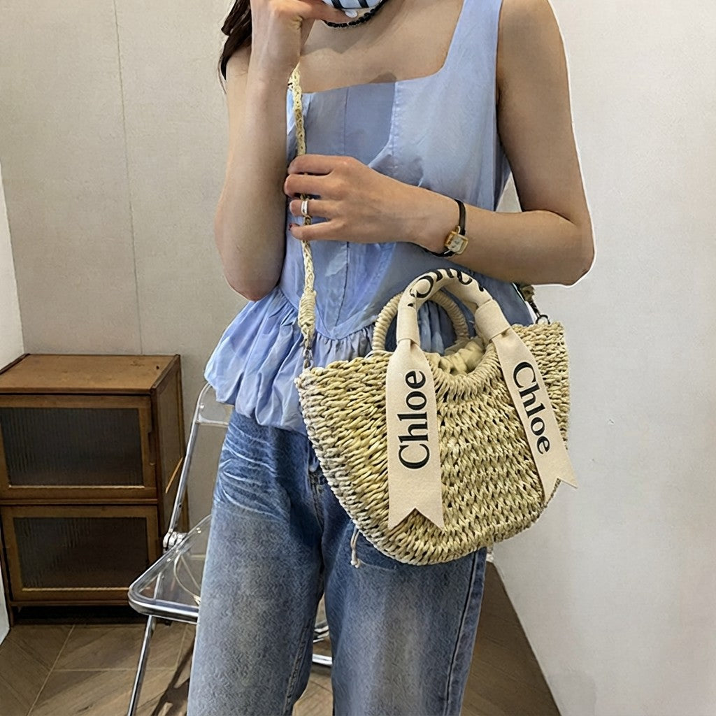 Women's Stylish Straw Bag with Cute Bow Detail