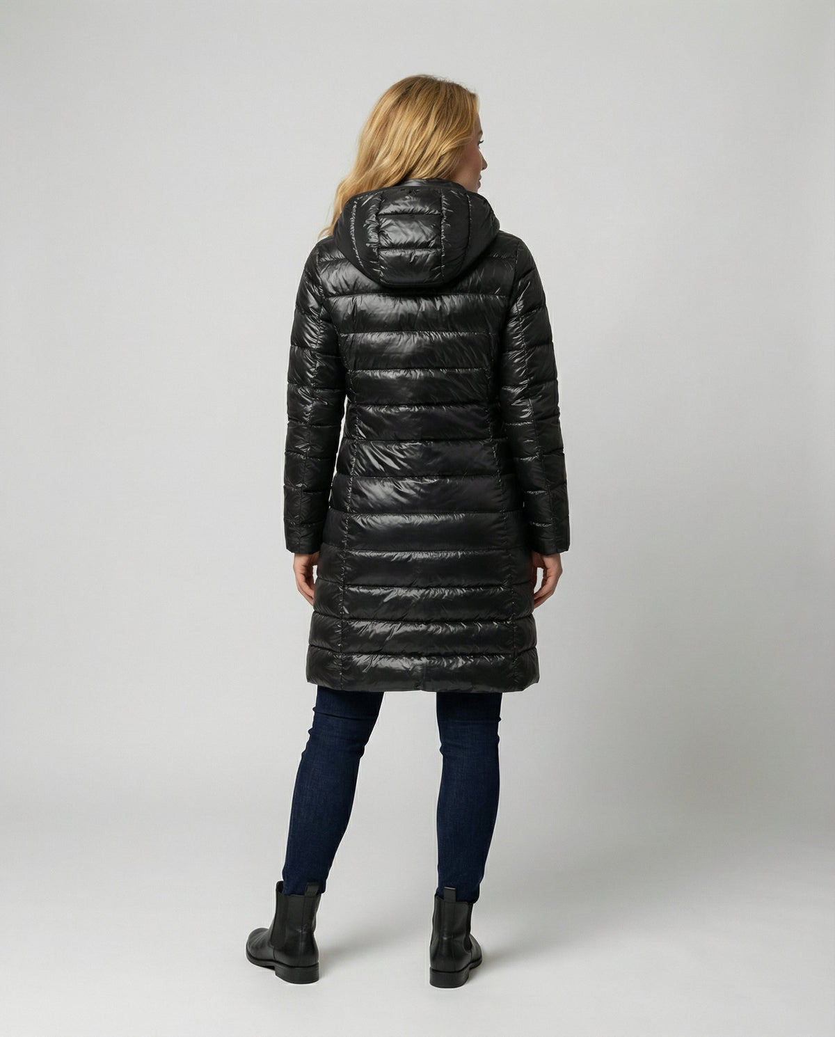 Women's Ultra-Light Hooded Down Jacket