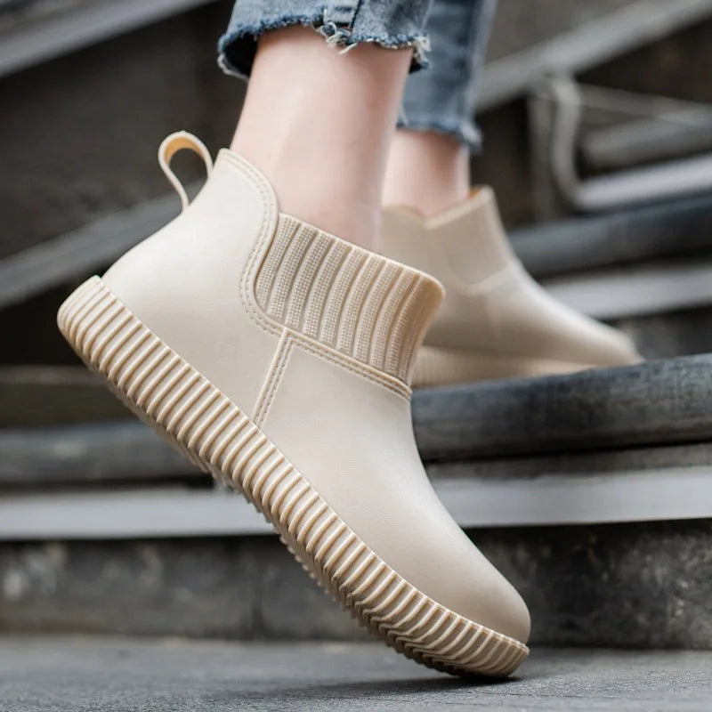Women's Waterproof Ankle Rain Boots with Collar