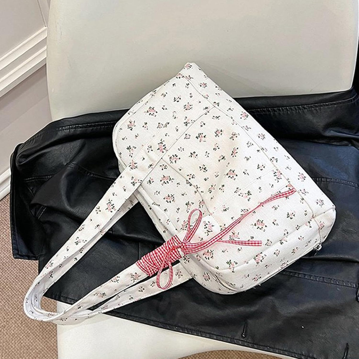 Women's Weekend Bag with Bow – Large Duffle Bag